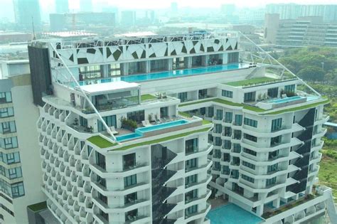 Hotels in Manila from P457 for 2024 .